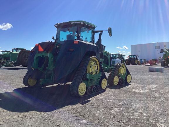 2025 John Deere 8RX 410 Tractor Rubber Track