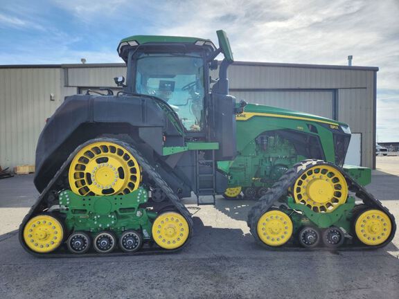 2025 John Deere 8RX 410 Tractor Rubber Track