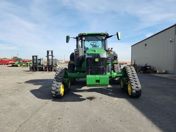 2025 John Deere 8RX 410 Tractor Rubber Track