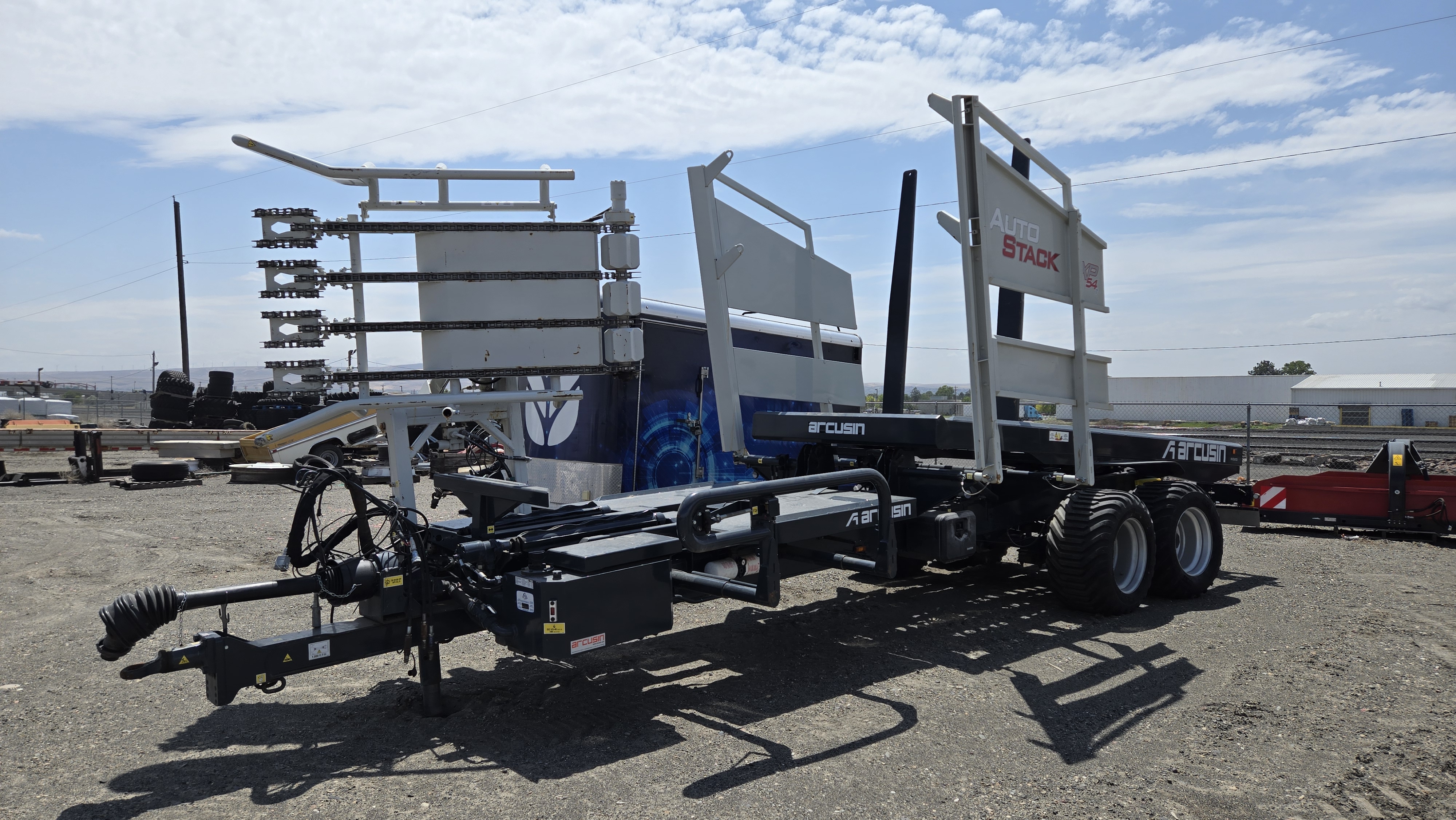 2022 Arcusin XP54 Bale Stacker