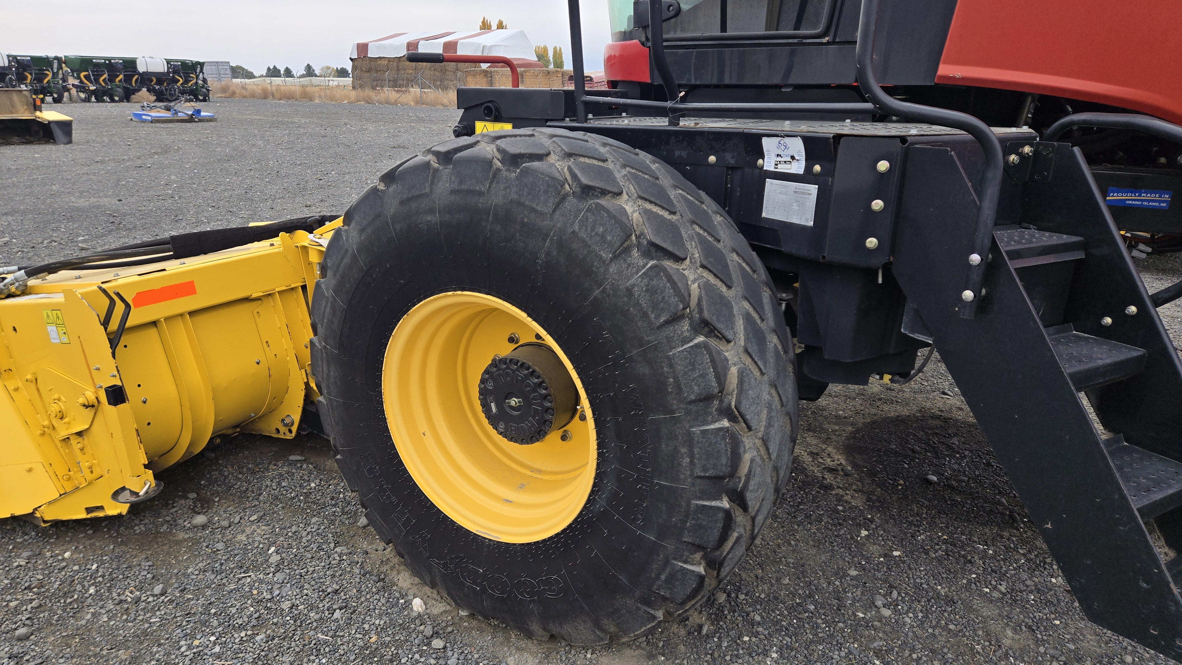2018 New Holland SPEEDROWER 260 Windrower