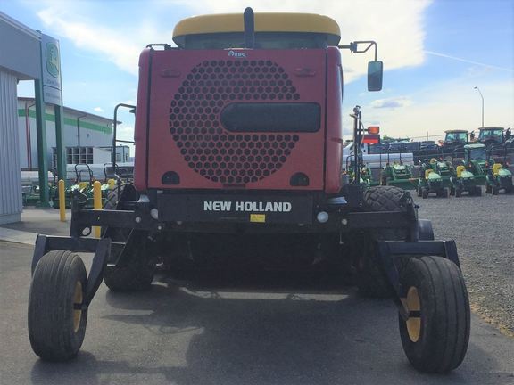 2016 New Holland SPEEDROWER 2 Windrower