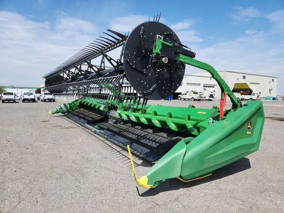 2023 John Deere HD35R Header Combine