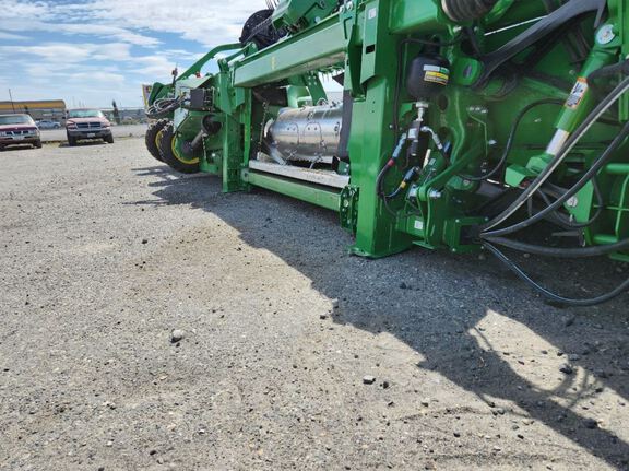 2023 John Deere HD35R Header Combine