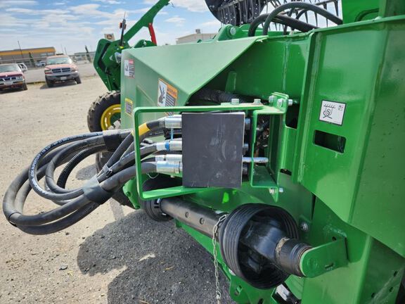 2023 John Deere HD35R Header Combine