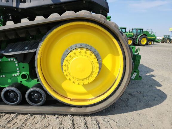 2023 John Deere 9RT 520 Tractor Rubber Track