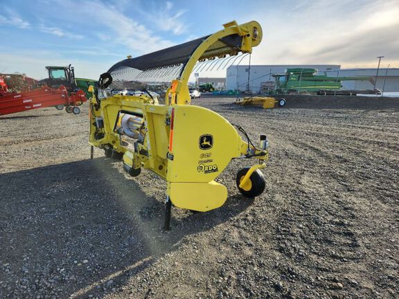 2021 John Deere 649 Header Forage