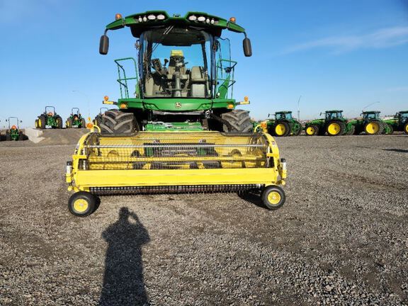 2021 John Deere 649 Header Forage