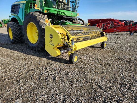 2021 John Deere 649 Header Forage