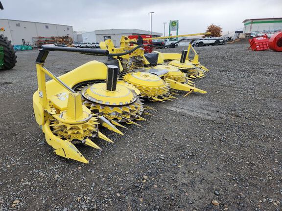 2018 John Deere 770 Header RowCrop