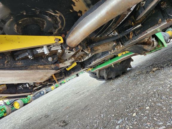 2018 John Deere 770 Header RowCrop