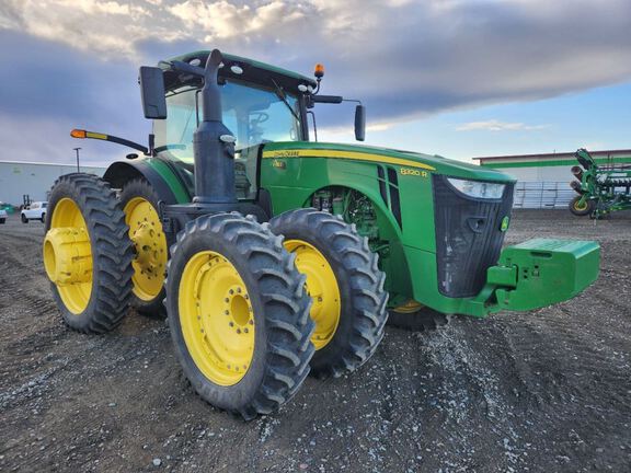 2019 John Deere 8320R Tractor