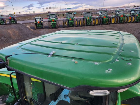 2019 John Deere 8320R Tractor