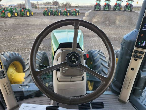 2019 John Deere 8320R Tractor