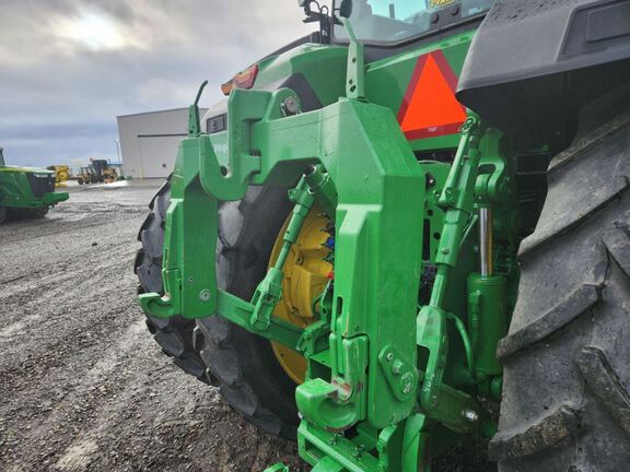 2023 John Deere 8R 340 Tractor