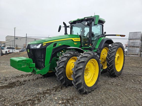 2023 John Deere 8R 340 Tractor