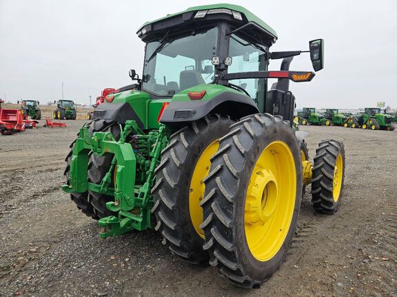 2023 John Deere 8R 370 Tractor