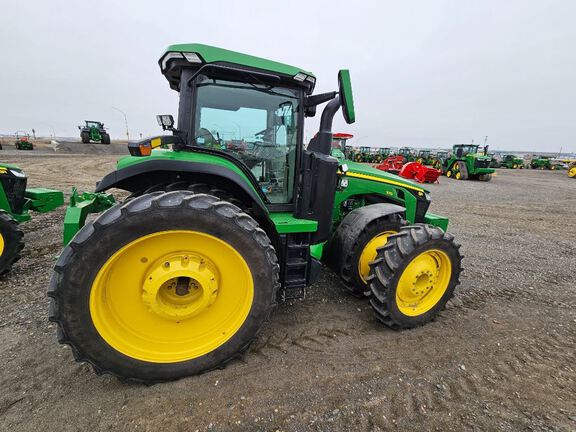 2023 John Deere 8R 370 Tractor