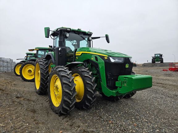 2023 John Deere 8R 370 Tractor