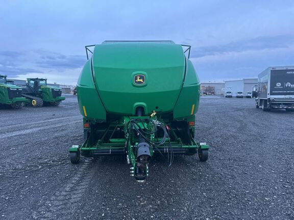 2022 John Deere L341 Baler/Round