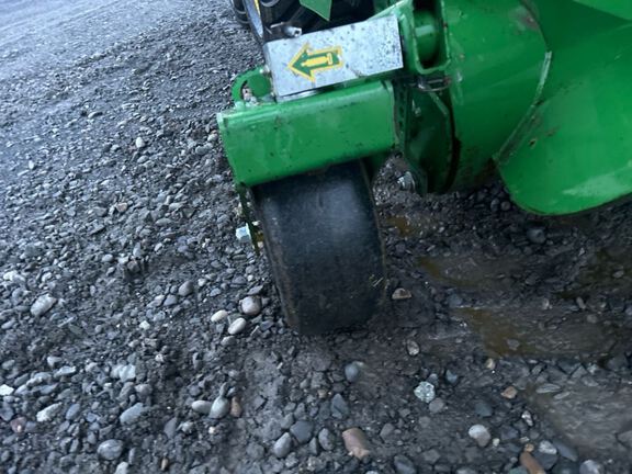 2022 John Deere L341 Baler/Round