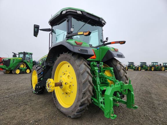 2022 John Deere 8R 340 Tractor