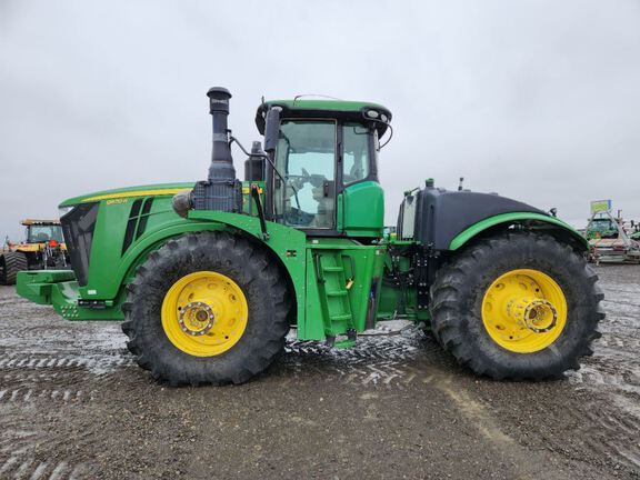 2019 John Deere 9570R Tractor 4WD