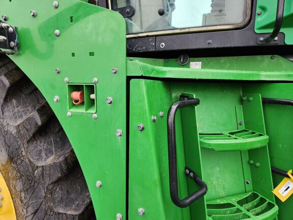 2019 John Deere 9570R Tractor 4WD