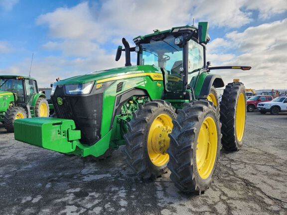 2023 John Deere 8R 340 Tractor