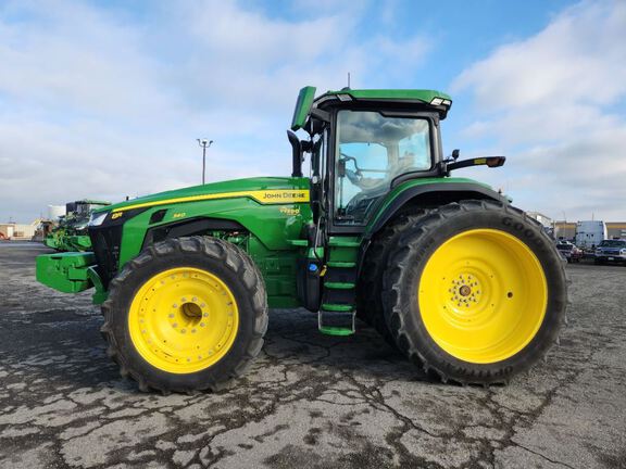 2023 John Deere 8R 340 Tractor