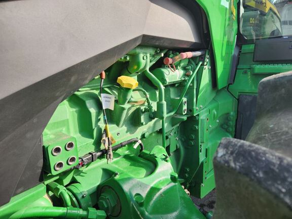 2023 John Deere 8R 340 Tractor