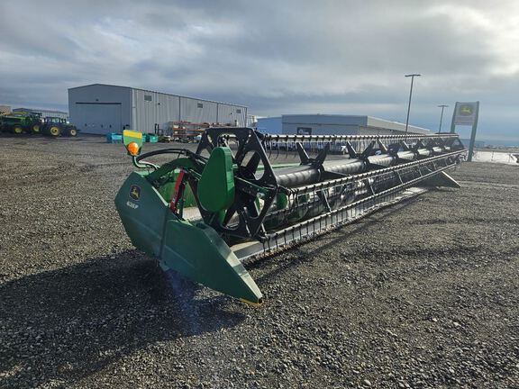 2019 John Deere 635F Header Combine