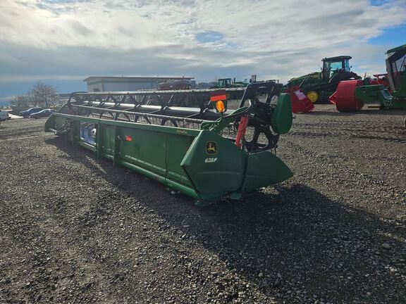 2019 John Deere 635F Header Combine