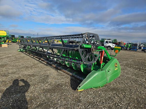 2019 John Deere 635F Header Combine