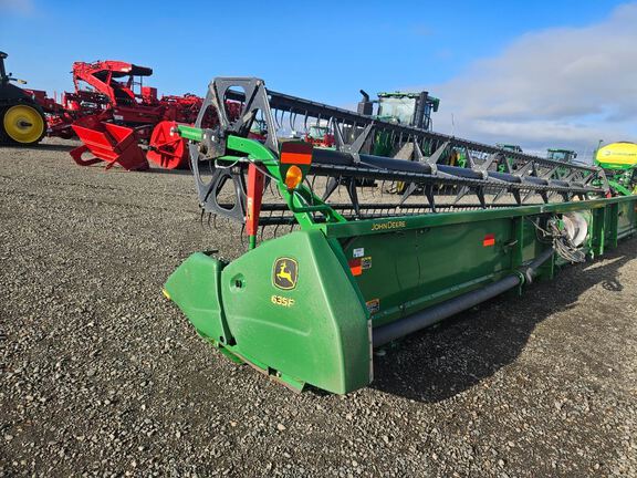 2019 John Deere 635F Header Combine