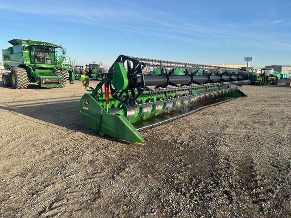 2019 John Deere 635F Header Combine