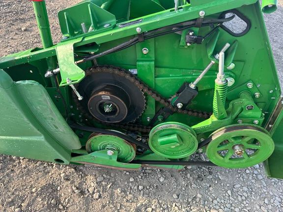 2019 John Deere 635F Header Combine