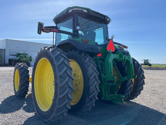 2023 John Deere 8R 370 Tractor