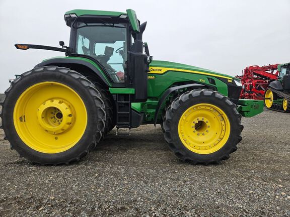 2023 John Deere 8R 370 Tractor