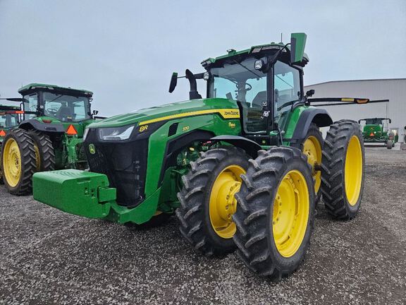 2023 John Deere 8R 370 Tractor