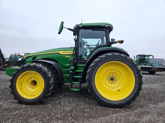 2023 John Deere 8R 370 Tractor