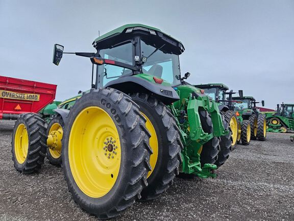 2023 John Deere 8R 370 Tractor