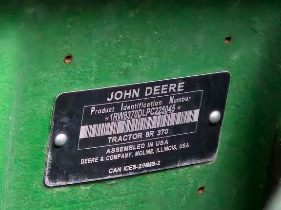 2023 John Deere 8R 370 Tractor