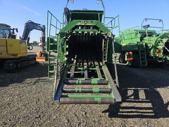 2022 John Deere L341 Baler/Big Square