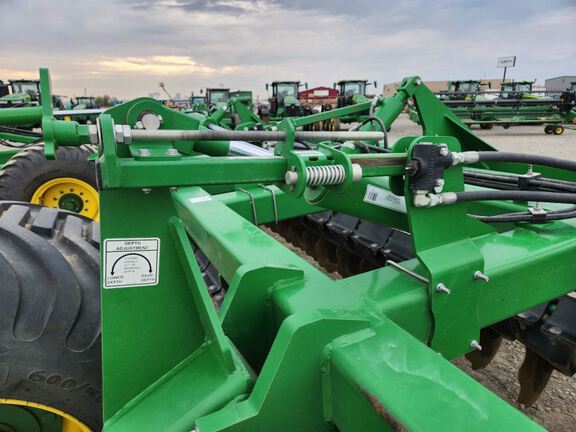 2023 John Deere 2680H Disk