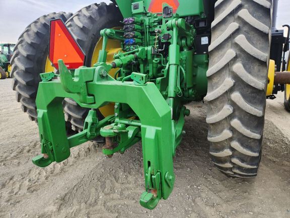 2020 John Deere 8370R Tractor