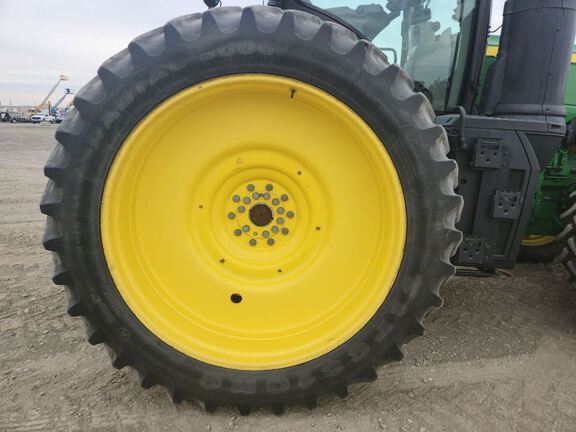 2020 John Deere 8370R Tractor