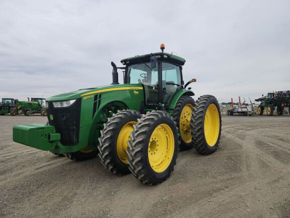 2020 John Deere 8370R Tractor