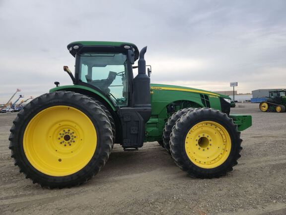 2020 John Deere 8370R Tractor