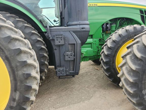 2020 John Deere 8370R Tractor